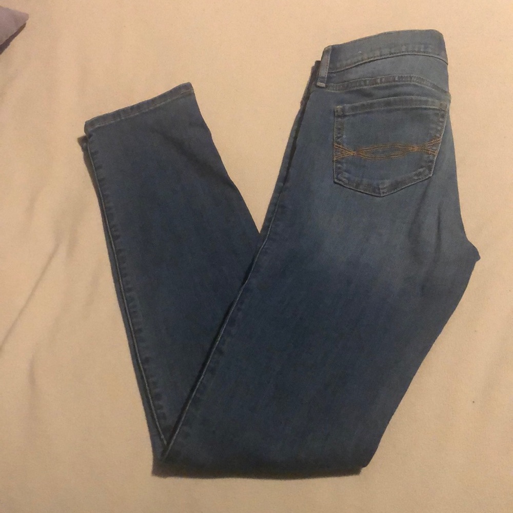 Girls A&F Straight Leg Jeans